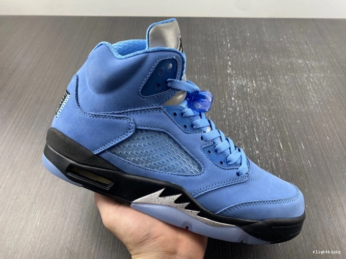 UNC DV1310-401 5 Air Jordan 0818